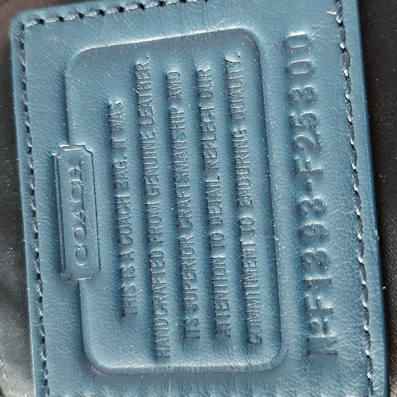 Coach Campbell Izzy Teal Tote Suede Bag w/ Shoulder strap. Good used condition. - Picture 14 of 16